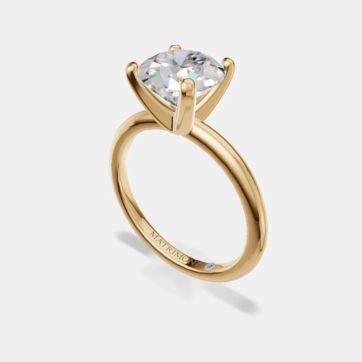 Anillo de compromiso Liliana en oro amarillo